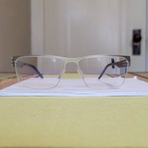 ic! berlin - torsten s. (pearl)